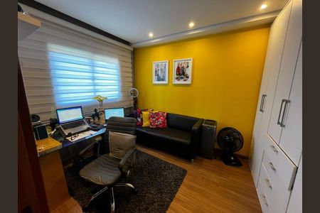 Apartamento à venda com 97m², 2 quartos e 2 vagasFoto 01