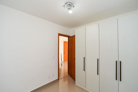 Apartamento para alugar com 44m², 2 quartos e 1 vagaQuarto 1