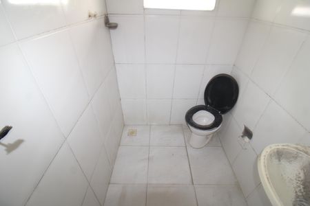 Casa para alugar com 65m², 1 quarto e sem vagaBanheiro