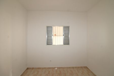 Quarto 1 de casa para alugar com 1 quarto, 65m² em Vila Continental, São Paulo