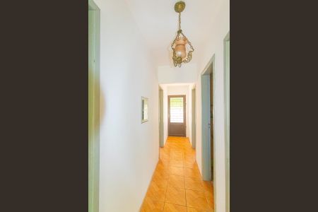 Casa à venda com 250m², 6 quartos e 4 vagasCorredor/Porta da frente