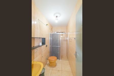 Casa à venda com 250m², 6 quartos e 4 vagasBanheiro 