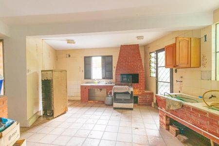 Casa à venda com 250m², 6 quartos e 4 vagasVaranda gourmet