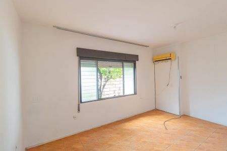 Casa à venda com 250m², 6 quartos e 4 vagasSala/Quarto
