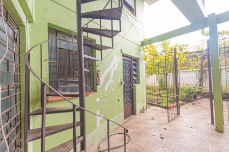 Casa à venda com 250m², 6 quartos e 4 vagasÁrea externa