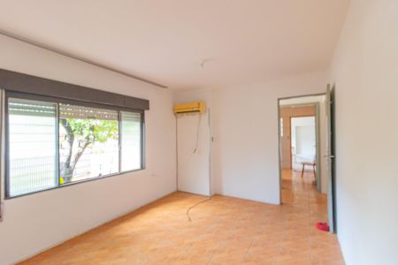 Casa à venda com 250m², 6 quartos e 4 vagasSala/Quarto