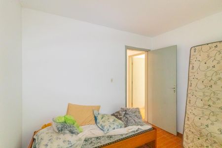 Casa à venda com 250m², 6 quartos e 4 vagasQuarto 2