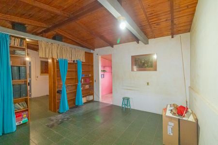 Casa à venda com 250m², 6 quartos e 4 vagas2° Piso/Sala