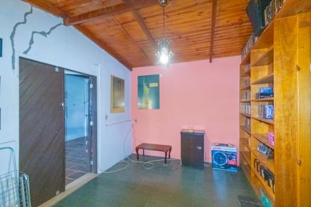 Casa à venda com 250m², 6 quartos e 4 vagas2° Piso/Sala