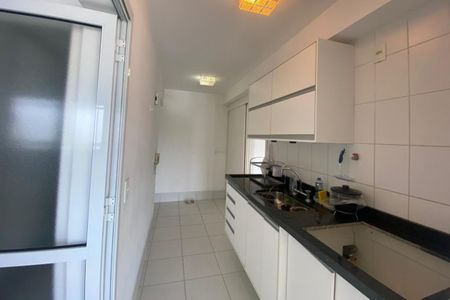 Apartamento à venda com 100m², 3 quartos e 2 vagas Apartamento à venda com 100m², 3 quartos e 2 vagasCozinha
