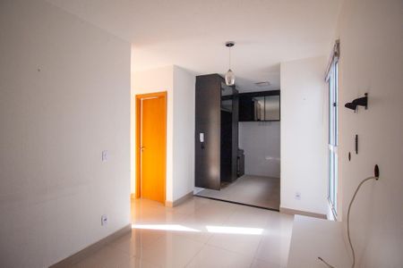 Sala  de apartamento para alugar com 2 quartos, 43m² em Caguassu, Sorocaba