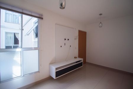 Sala  de apartamento para alugar com 2 quartos, 43m² em Caguassu, Sorocaba