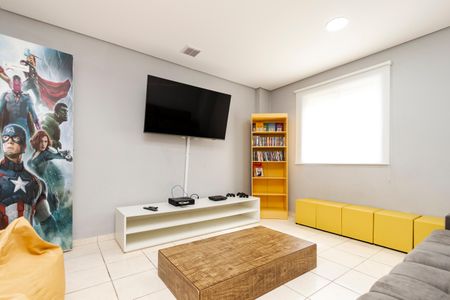 Apartamento à venda com 48m², 2 quartos e 1 vagaSalão de TV
