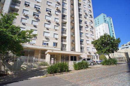 Apartamento à venda com 75m², 2 quartos e 2 vagasFachada 