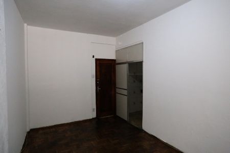 Sala/Cozinha de apartamento para alugar com 2 quartos, 50m² em Centro, Belo Horizonte
