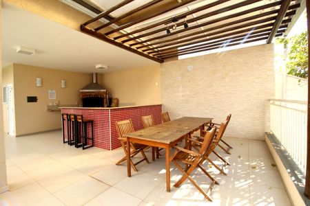 Apartamento para alugar com 52m², 2 quartos e 1 vagaÁrea comum