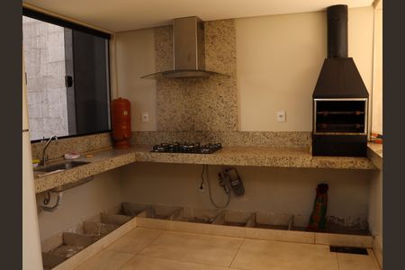 Apartamento para alugar com 118m², 1 quarto e 1 vagaÁrea comum - Churrasqueira