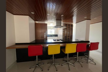 Cozinha de apartamento para alugar com 2 quartos, 118m² em Setor Oeste, Goiânia