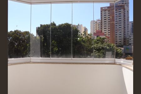 Apartamento para alugar com 118m², 1 quarto e 1 vagaVista da Suíte