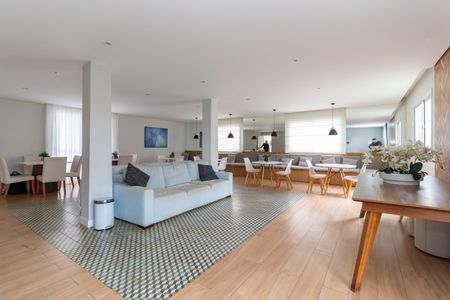 Apartamento à venda com 42m², 2 quartos e sem vagaÁrea comum - Salão de festas