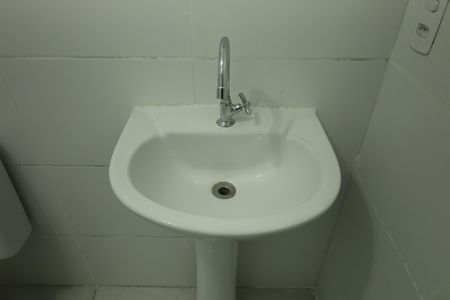 Apartamento à venda com 42m², 2 quartos e sem vagaBanheiro