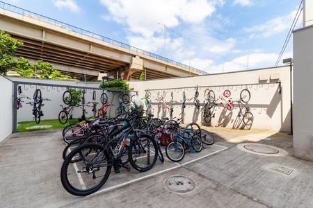 Apartamento à venda com 42m², 2 quartos e sem vagaÁrea comum - Bicicletário