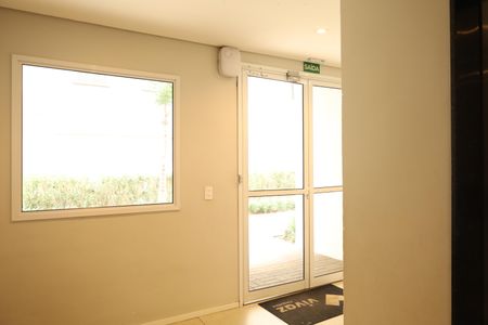 Apartamento à venda com 42m², 2 quartos e sem vagaÁrea comum - Saguão do prédio
