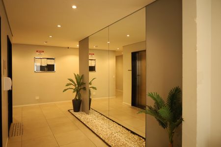 Apartamento à venda com 42m², 2 quartos e sem vagaÁrea comum - Saguão do prédio