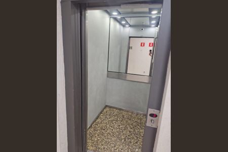 Apartamento à venda com 56m², 3 quartos e 1 vagaBanheiro
