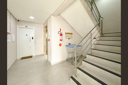 Apartamento para alugar com 64m², 2 quartos e sem vagaHall de entrada