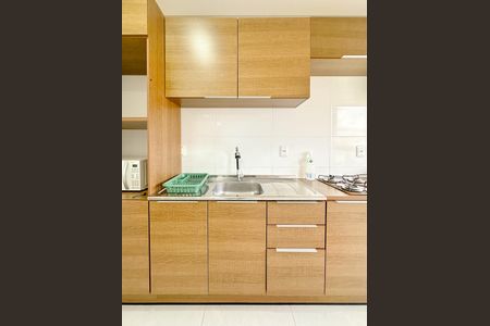 Apartamento para alugar com 64m², 2 quartos e sem vagaCozinha