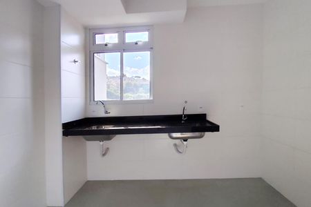 Apartamento à venda com 112m², 2 quartos e 2 vagas Apartamento à venda com 112m², 2 quartos e 2 vagasCozinha