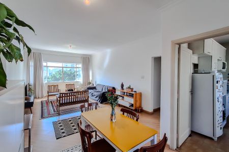 Apartamento para alugar com 117m², 2 quartos e 1 vaga Apartamento para alugar com 117m², 2 quartos e 1 vagaSala