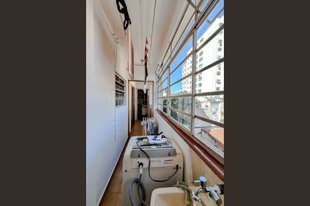 Apartamento para alugar com 117m², 2 quartos e 1 vaga Apartamento para alugar com 117m², 2 quartos e 1 vagaÁrea de Serviço