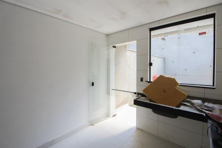 Cozinha de casa à venda com 2 quartos, 78m² em Copacabana, Belo Horizonte