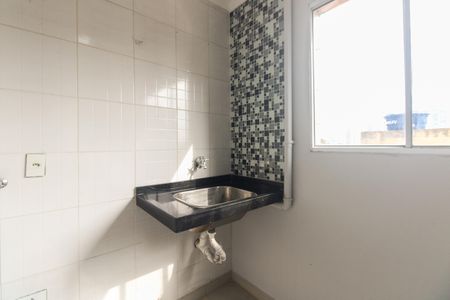 Casa para alugar com 80m², 2 quartos e 1 vagaÁrea de Serviço 