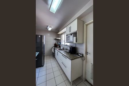 Apartamento à venda com 122m², 3 quartos e 2 vagasCozinha