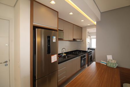 Apartamento à venda com 60m², 2 quartos e 1 vagaSala / Cozinha