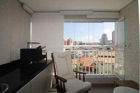 Apartamento à venda com 60m², 2 quartos e 1 vagaSala / Cozinha - Varanda