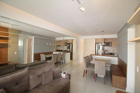 Apartamento à venda com 60m², 2 quartos e 1 vagaSala / Cozinha