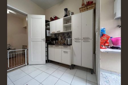 Apartamento à venda com 96m², 2 quartos e 1 vaga