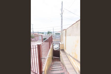 Casa para alugar com 327m², 3 quartos e 3 vagasEscada
