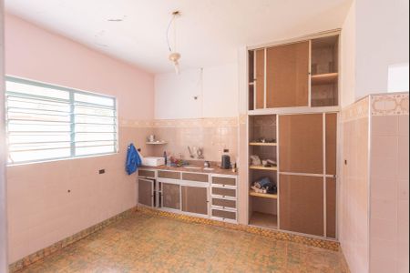 Casa para alugar com 327m², 3 quartos e 3 vagasCozinha