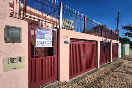 Fachada de casa para alugar com 3 quartos, 327m² em Vila Carminha, Campinas