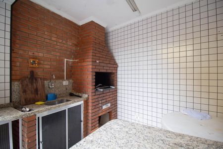 Casa à venda com 188m², 3 quartos e 2 vagasChurrasqueira