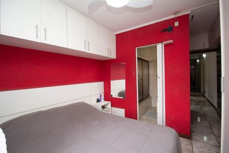 Casa à venda com 188m², 3 quartos e 2 vagasQuarto 1 - Suíte