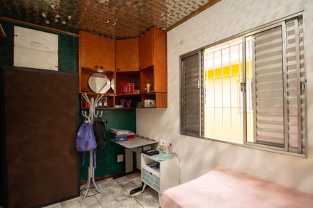 Casa à venda com 188m², 3 quartos e 2 vagasQuarto 2