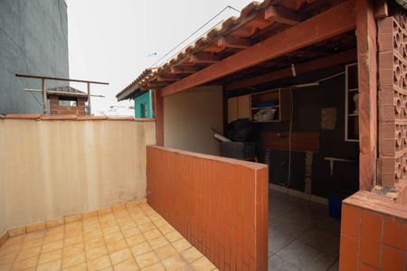 Casa à venda com 188m², 3 quartos e 2 vagasTerraço