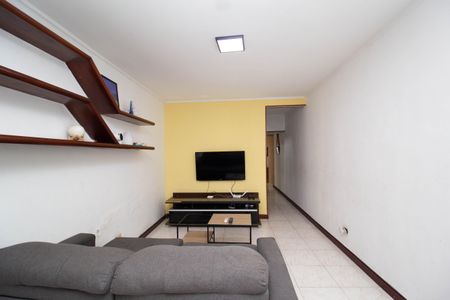 Sala de casa à venda com 3 quartos, 188m² em Jardim Marisa, São Paulo