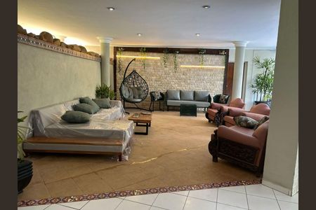 Casa à venda com 5 quartos, 1067m² em Residencial Tambore, Barueri